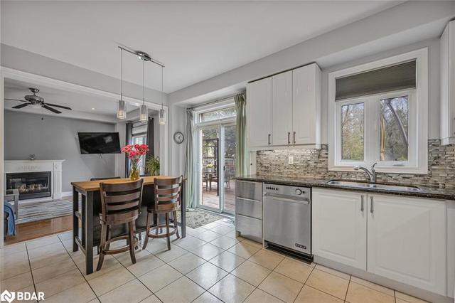 23 Pepin Court, House detached with 5 bedrooms, 3 bathrooms and 9 parking in Barrie ON | Image 18
