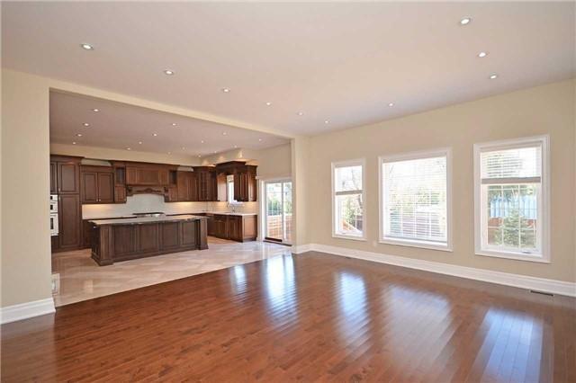 4174 Cawthra Rd, House detached with 4 bedrooms, 5 bathrooms and 6 parking in Mississauga ON | Image 6