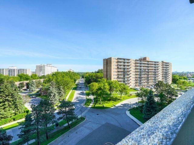 404 - 120 Dundalk Dr, Condo with 2 bedrooms, 1 bathrooms and 1 parking in Toronto ON | Image 15