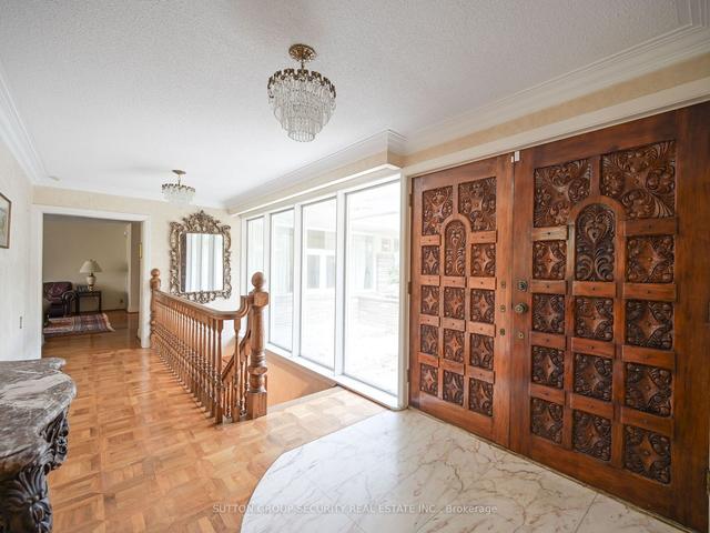 3 Edgehill Rd, House detached with 5 bedrooms, 6 bathrooms and 9 parking in Toronto ON | Image 3