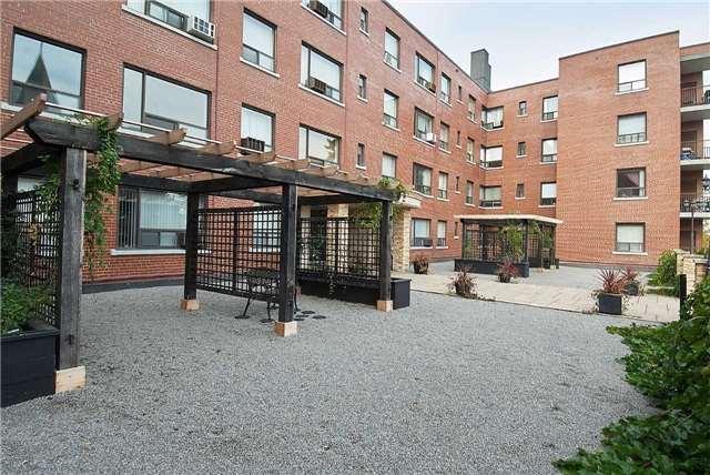 205 - 2550 Bathurst St, Condo with 1 bedrooms, 1 bathrooms and 1 parking in Toronto ON | Image 3