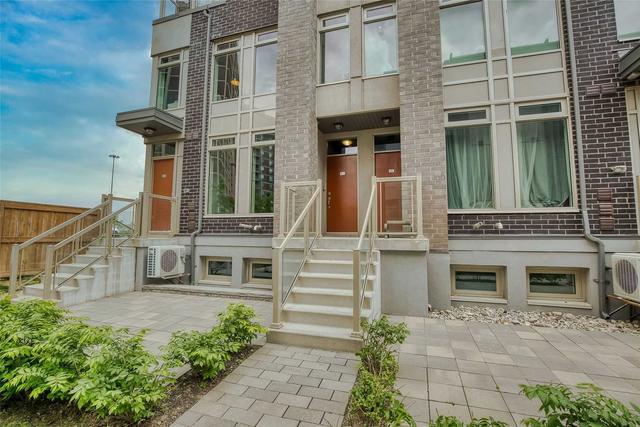 262 - 27 Applewood Lane, Townhouse with 3 bedrooms, 3 bathrooms and 1 parking in Toronto ON | Image 12