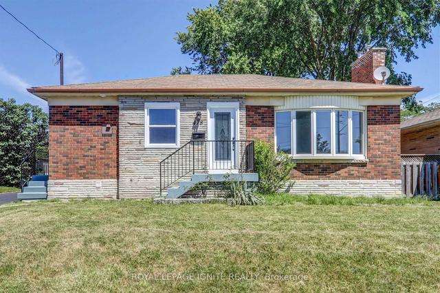 478 Annapolis Ave, House detached with 4 bedrooms, 2 bathrooms and 5 parking in Oshawa ON | Image 12