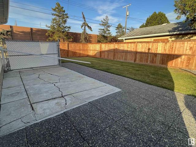 16130 110b Av Nw, House detached with 4 bedrooms, 1 bathrooms and 5 parking in Edmonton AB | Image 9