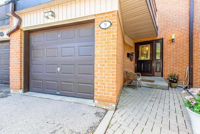 9 - 2120 Rathburn Rd E, Townhouse with 3 bedrooms, 4 bathrooms and 2 parking in Mississauga ON | Image 12