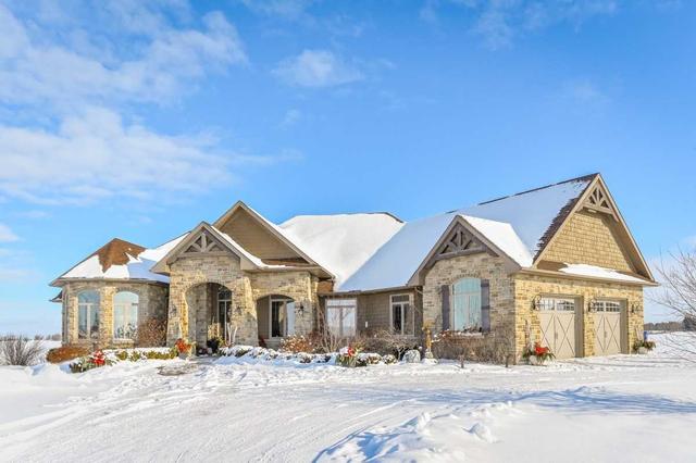 7076 Sideroad 2 Sdrd, Home with 3 bedrooms, 4 bathrooms and 20 parking in Wellington North ON | Image 1