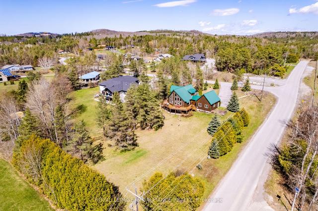 1 Christie Rd, House detached with 3 bedrooms, 3 bathrooms and 10 parking in Kawartha Lakes ON | Image 38