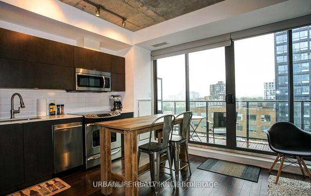 1004 - 32 Camden St, Condo with 1 bedrooms, 1 bathrooms and 0 parking in Toronto ON | Image 5