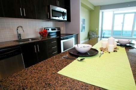S711 - 112 George St, Condo with 1 bedrooms, 1 bathrooms and 1 parking in Toronto ON | Image 2
