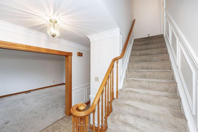 44 Shaughnessy Blvd, House detached with 5 bedrooms, 3 bathrooms and 4 parking in Toronto ON | Image 8