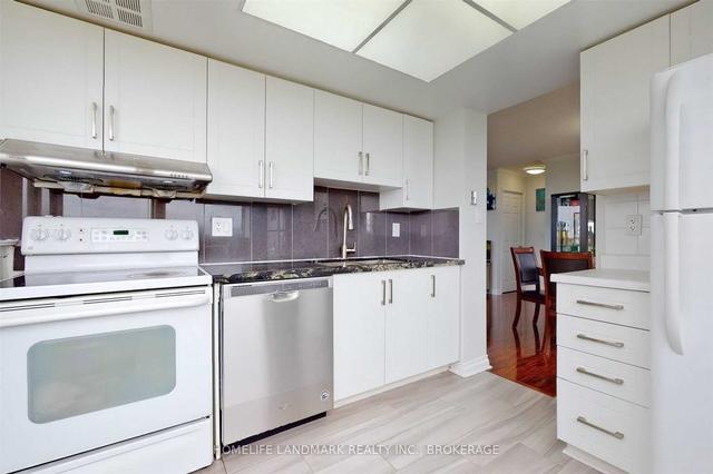711 - 30 Thunder Grve, Condo with 2 bedrooms, 2 bathrooms and 1 parking in Toronto ON | Image 5