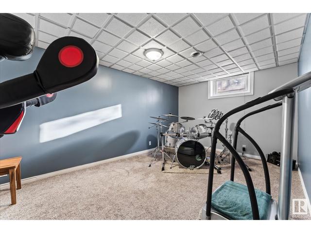 29 Sylvan Dr, House detached with 4 bedrooms, 3 bathrooms and 4 parking in St. Albert AB | Image 33