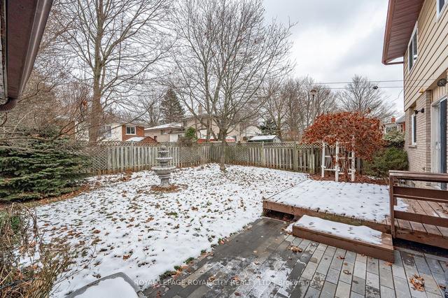 236 Ironwood Rd, House detached with 3 bedrooms, 4 bathrooms and 4 parking in Guelph ON | Image 22
