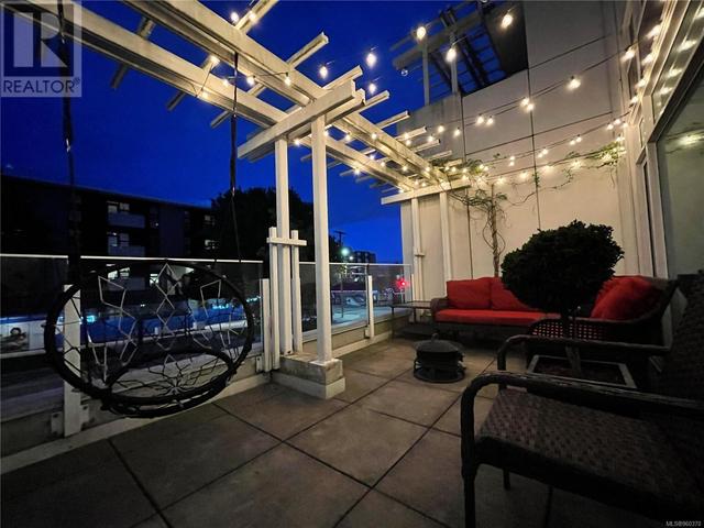 209 - 1090 Johnson St, Condo with 2 bedrooms, 1 bathrooms and 1 parking in Victoria BC | Image 18