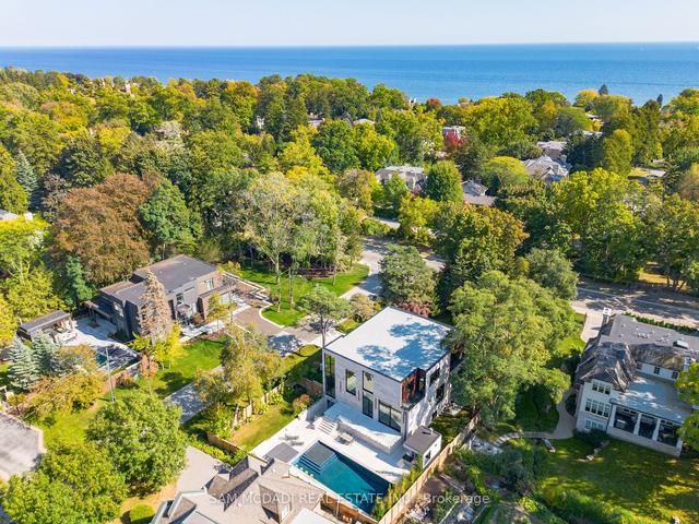 112 Elton Park Rd, House detached with 4 bedrooms, 8 bathrooms and 9 parking in Oakville ON | Image 35