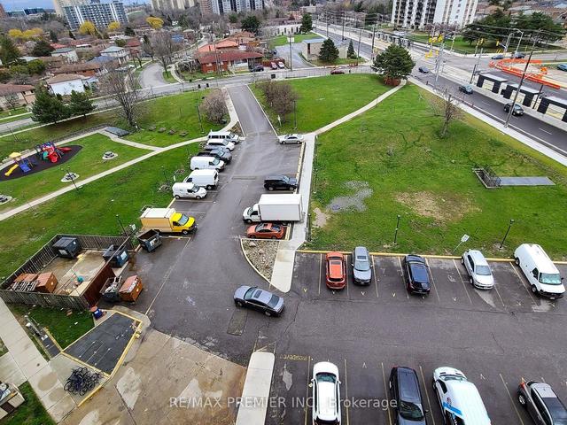 903 - 5 San Romano Way, Condo with 2 bedrooms, 1 bathrooms and 1 parking in Toronto ON | Image 7