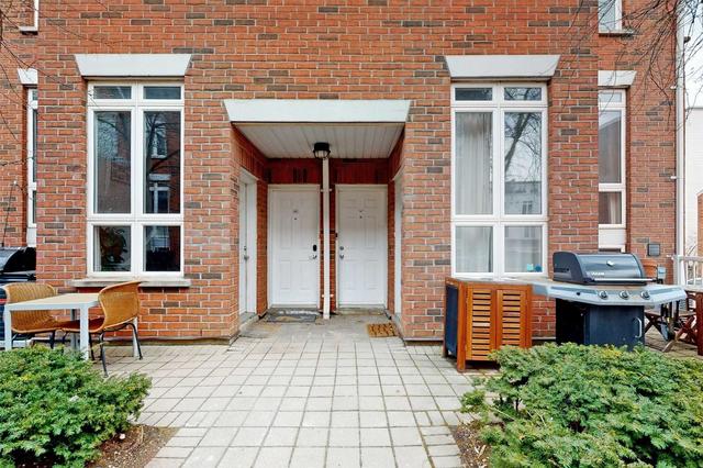 1403 - 12 Sudbury St, Townhouse with 3 bedrooms, 2 bathrooms and 2 parking in Toronto ON | Image 12