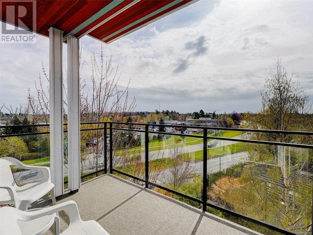 309 - 3815 Rowland Ave, Condo with 2 bedrooms, 2 bathrooms and 1 parking in Saanich BC | Image 22