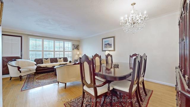 54 Wintergreen Rd, House semidetached with 3 bedrooms, 2 bathrooms and 3 parking in Toronto ON | Image 29