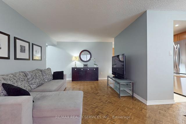 710 - 5 Lisa St, Condo with 3 bedrooms, 2 bathrooms and 1 parking in Brampton ON | Image 36