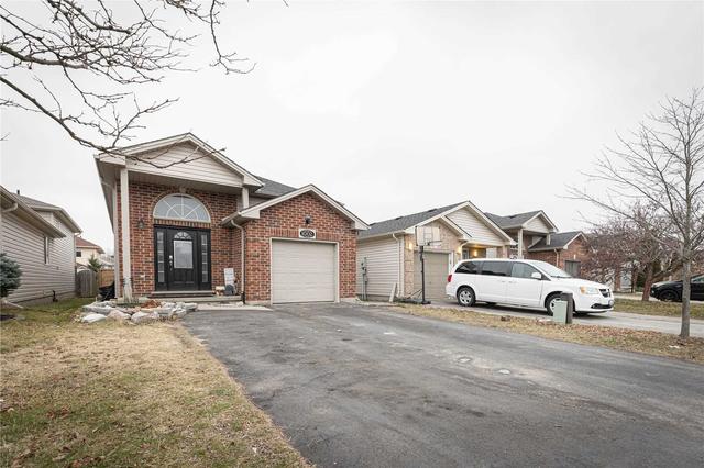 1002 Blythwood Rd, House detached with 2 bedrooms, 3 bathrooms and 5 parking in London ON | Image 12