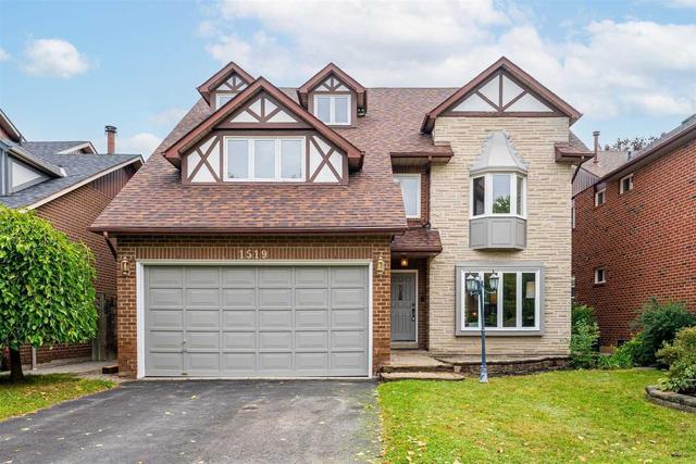 1519 Eagleview Dr, House detached with 4 bedrooms, 3 bathrooms and 6 parking in Pickering ON | Card Image