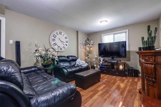 363 Grandview St S, House detached with 3 bedrooms, 3 bathrooms and 4 parking in Oshawa ON | Image 12