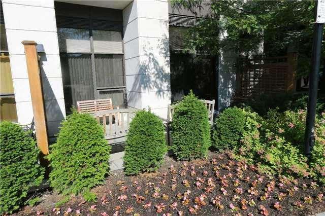 109 - 18 Harding Blvd E, Condo with 1 bedrooms, 1 bathrooms and 2 parking in Richmond Hill ON | Image 2