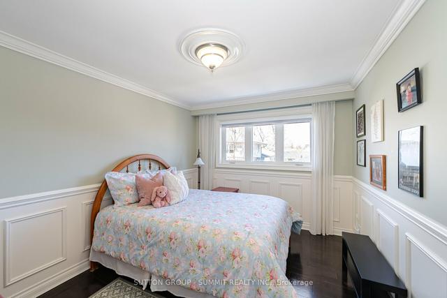 26 Hartsdale Dr, House detached with 3 bedrooms, 3 bathrooms and 4 parking in Toronto ON | Image 8