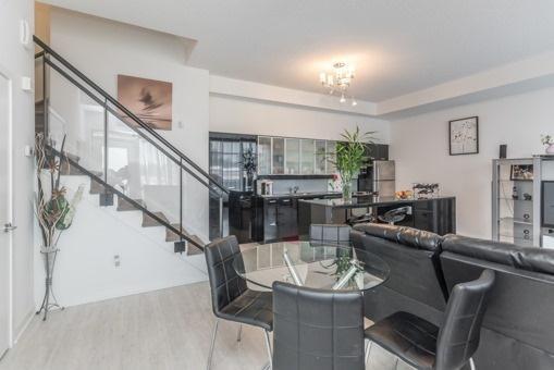 th03 - 25 Singer Crt, Townhouse with 3 bedrooms, 3 bathrooms and 2 parking in Toronto ON | Image 8