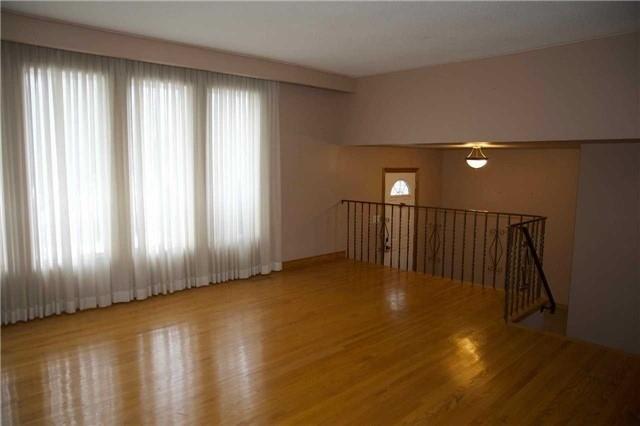 80 Dawn Hill Tr, House detached with 3 bedrooms, 3 bathrooms and 2 parking in Markham ON | Image 3
