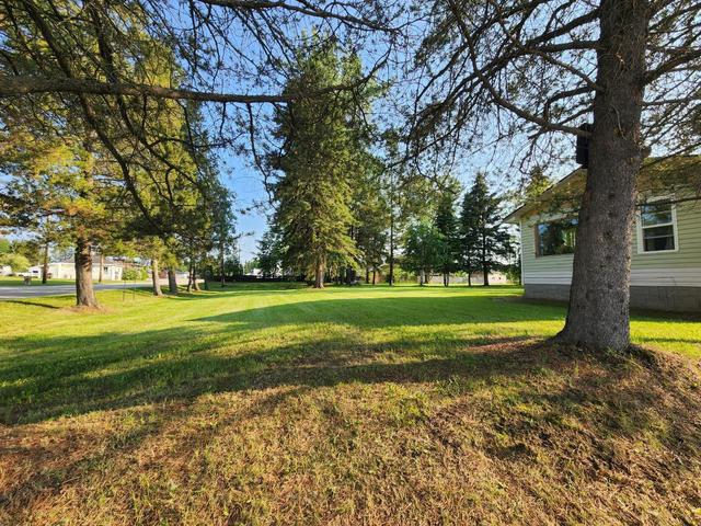 5103 51 Avenue, House detached with 2 bedrooms, 2 bathrooms and 4 parking in Yellowhead County AB | Image 35