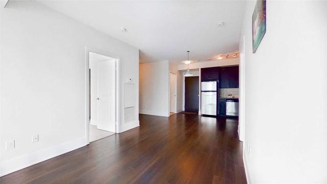 829 - 560 Front St W, Condo with 2 bedrooms, 2 bathrooms and 1 parking in Toronto ON | Image 13