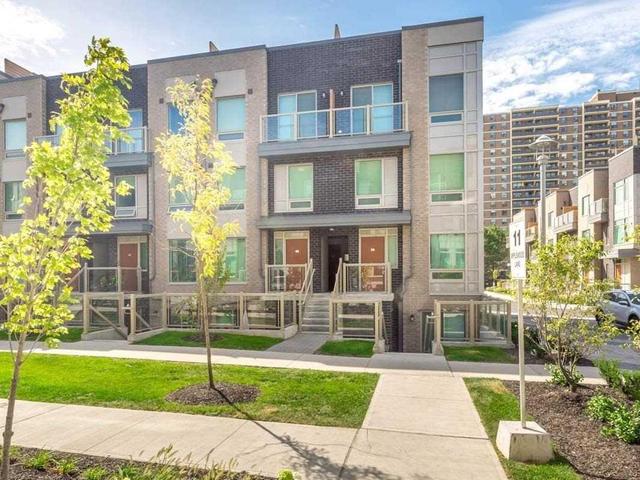 230 - 7 Applewood Lane, Townhouse with 2 bedrooms, 2 bathrooms and 1 parking in Toronto ON | Image 2