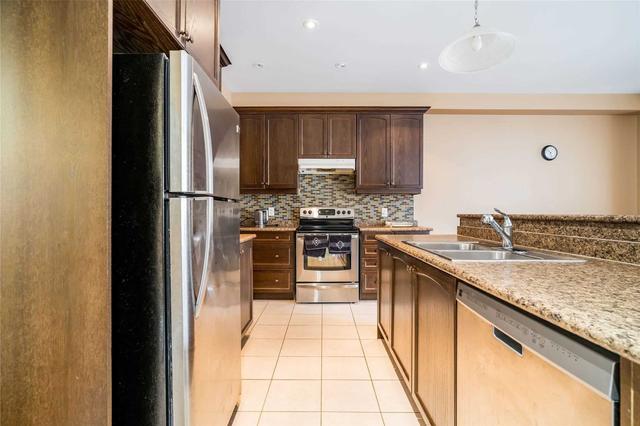 511 Sixteen Mile Dr, House attached with 3 bedrooms, 3 bathrooms and 2 parking in Oakville ON | Image 22