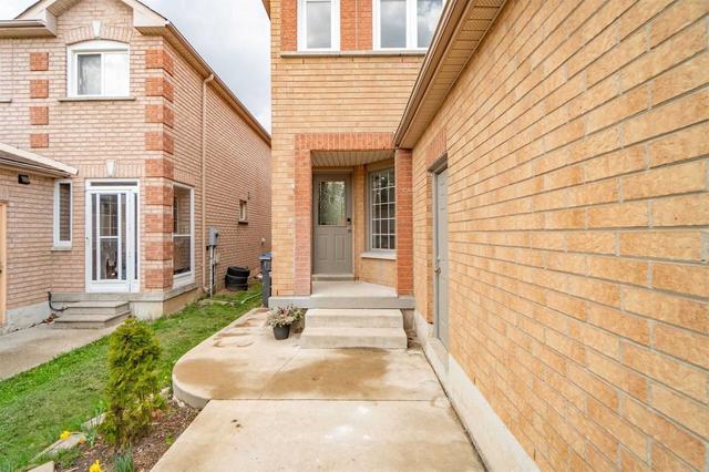 42 Herkes Dr, House semidetached with 3 bedrooms, 4 bathrooms and 3 parking in Brampton ON | Image 23