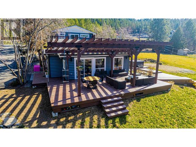 5555 Stubbs Road, House detached with 3 bedrooms, 2 bathrooms and 10 parking in Lake Country BC | Image 60