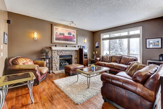 717 Woodside Bay Nw, House detached with 4 bedrooms, 3 bathrooms and 4 parking in Airdrie AB | Image 5