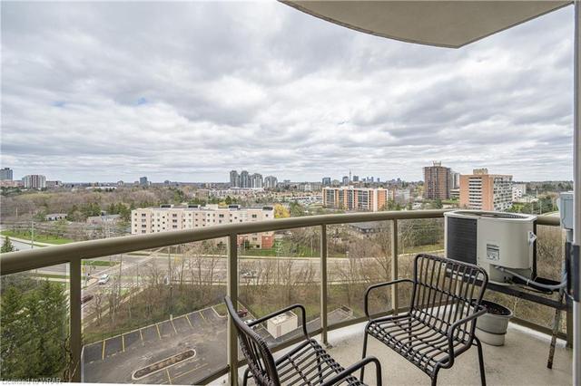 1001 - 255 Keats Way, House attached with 2 bedrooms, 2 bathrooms and 1 parking in Waterloo ON | Image 20