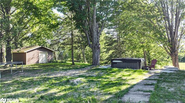 446 Medonte 2 Sideroad, House detached with 5 bedrooms, 2 bathrooms and 13 parking in Oro Medonte ON | Image 9
