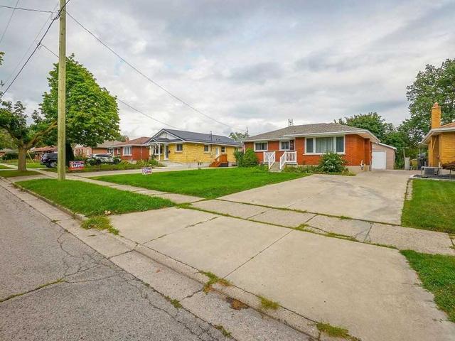 1769 Whitehall Dr, House detached with 3 bedrooms, 2 bathrooms and 7 parking in London ON | Image 12