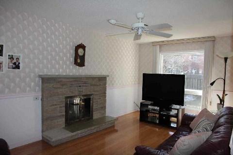 333 Harrowsmith Dr, House detached with 4 bedrooms, 3 bathrooms and 4 parking in Mississauga ON | Image 7