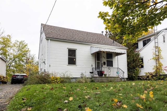 26 Sandown St, House detached with 3 bedrooms, 1 bathrooms and 2 parking in St. Catharines ON | Image 12