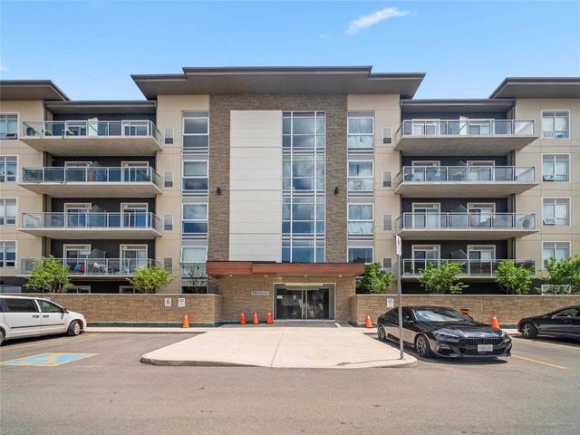 213 - 16 Markle Cres, Condo with 1 bedrooms, 2 bathrooms and 1 parking in Hamilton ON | Image 1