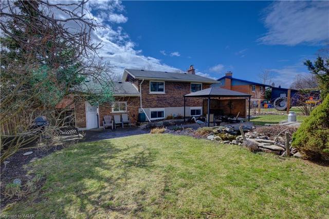 84 Briar Knoll Drive, House detached with 3 bedrooms, 1 bathrooms and 4 parking in Kitchener ON | Image 19