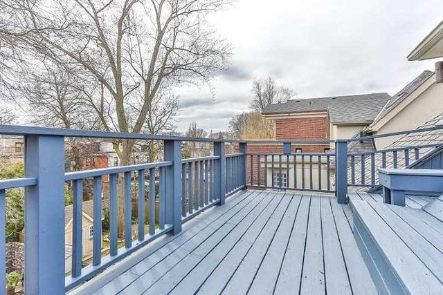 15 Poplar Plains Cres, House detached with 3 bedrooms, 3 bathrooms and 2 parking in Toronto ON | Image 25
