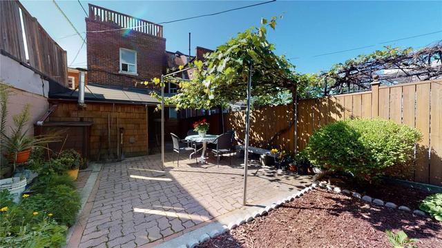 140 Harrison St, House detached with 4 bedrooms, 4 bathrooms and 1 parking in Toronto ON | Image 15