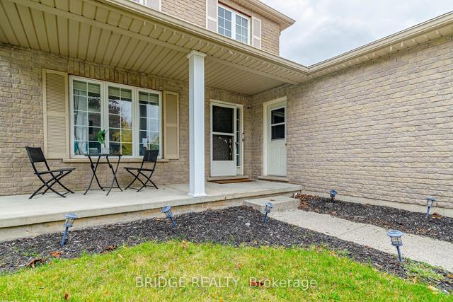 830 Stonegate Dr, House detached with 3 bedrooms, 3 bathrooms and 4 parking in Woodstock ON | Image 36