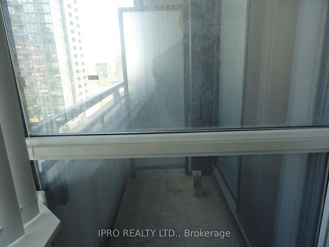 808 - 8 Telegram Mews, Condo with 2 bedrooms, 2 bathrooms and 1 parking in Toronto ON | Image 11