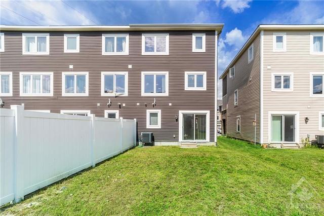 108 Gelderland Private, Townhouse with 3 bedrooms, 3 bathrooms and 2 parking in Ottawa ON | Image 30
